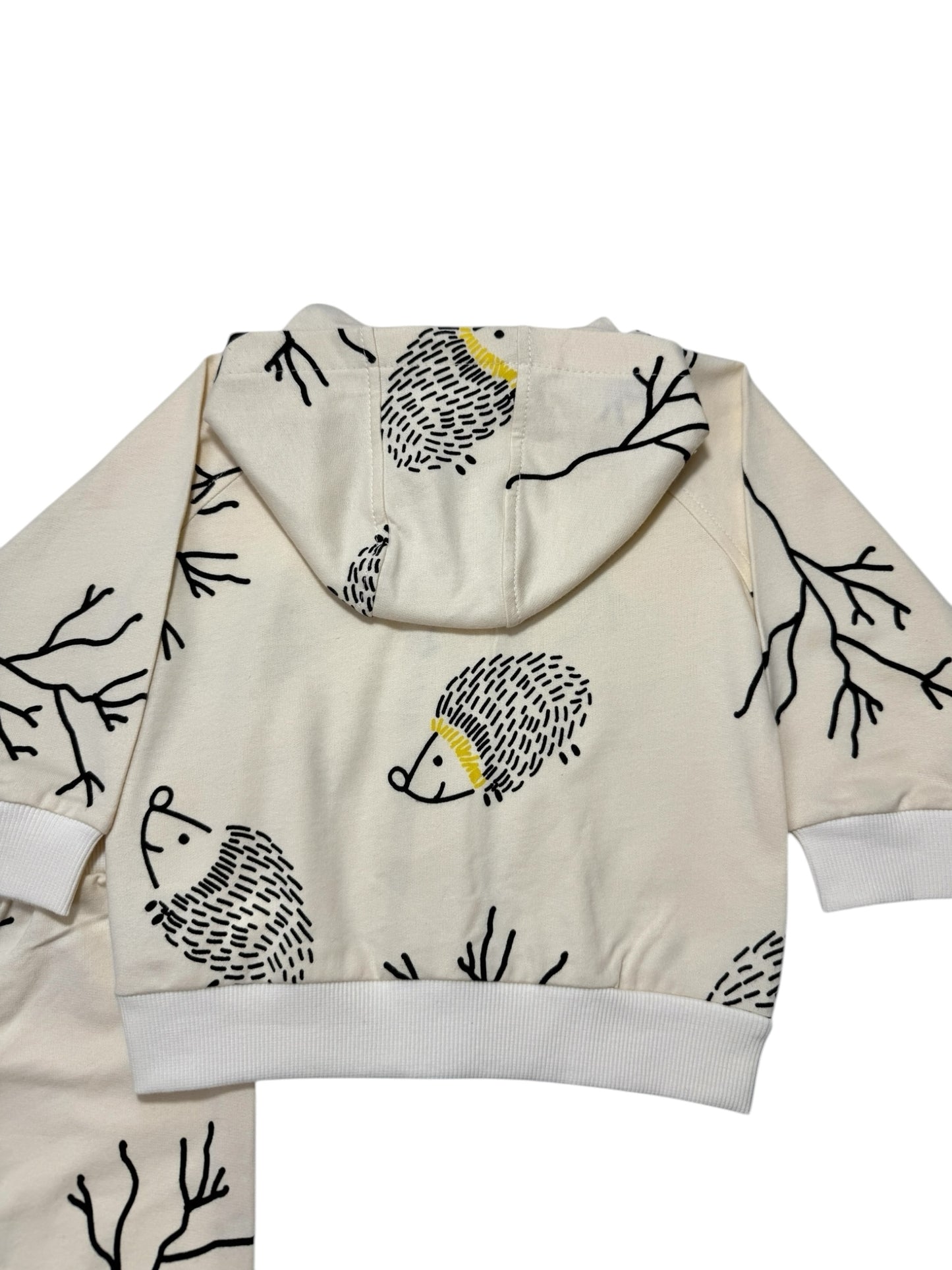 DRES Z JEŻYKAMI Z KAPTUREM